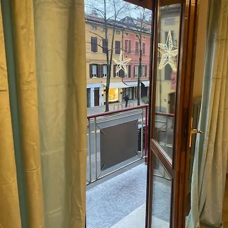 Апартаменты Romantico Centro Storico Con Parcheggio Comodo