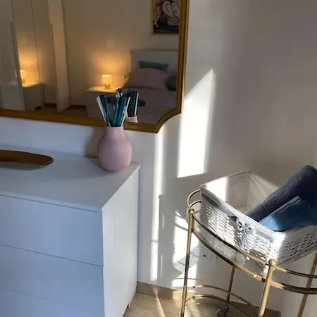 Romantico Centro Storico Con Parcheggio Comodo Apartment